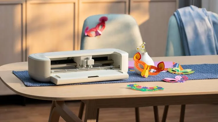 Cricut Explore 5: Elegancë, Fuqi dhe Saktësi në një dizajn kompakt
